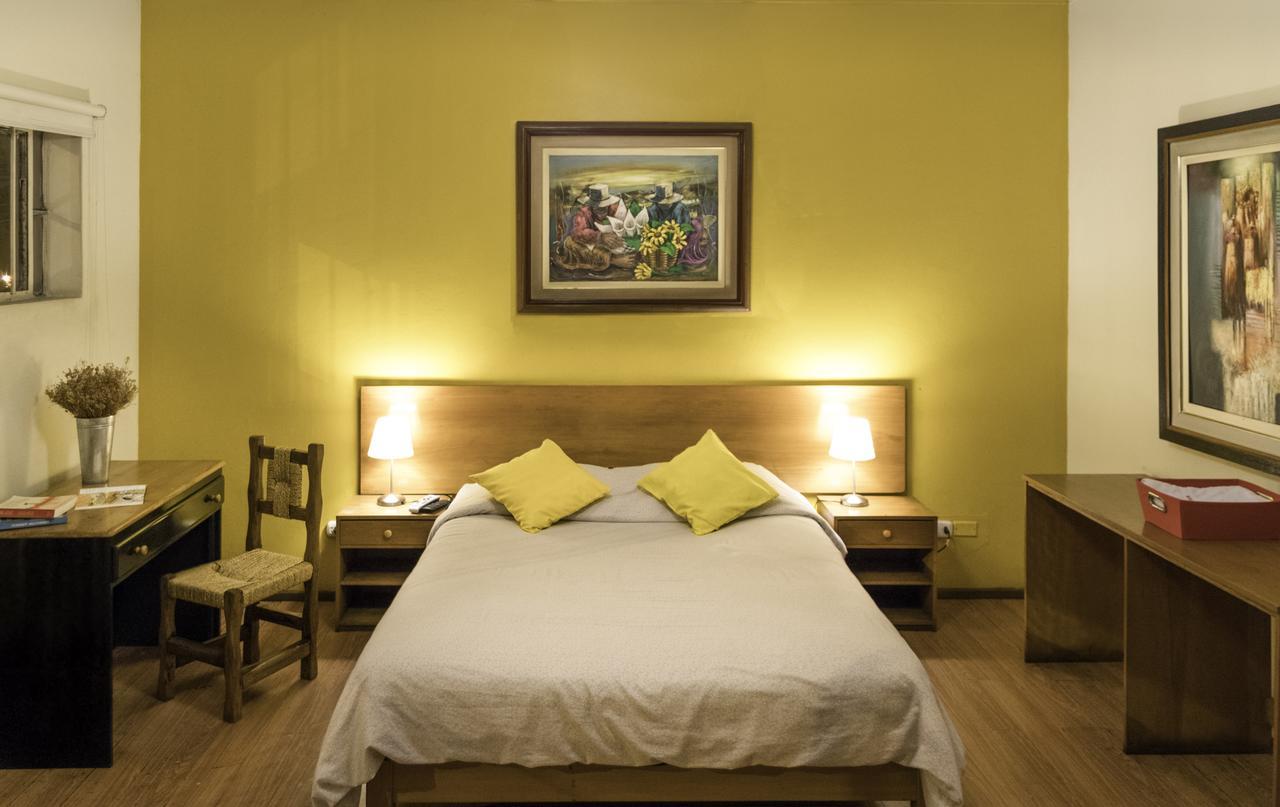 Flying Dog Hostel Ліма Екстер'єр фото